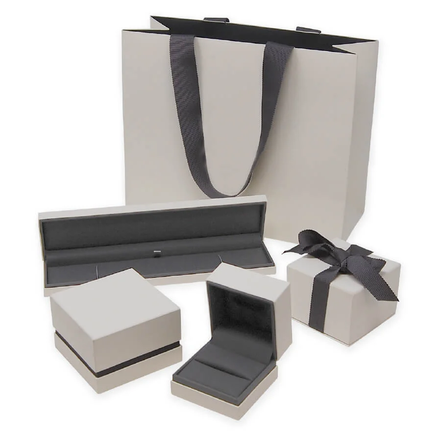 custom jewelry presentation boxes